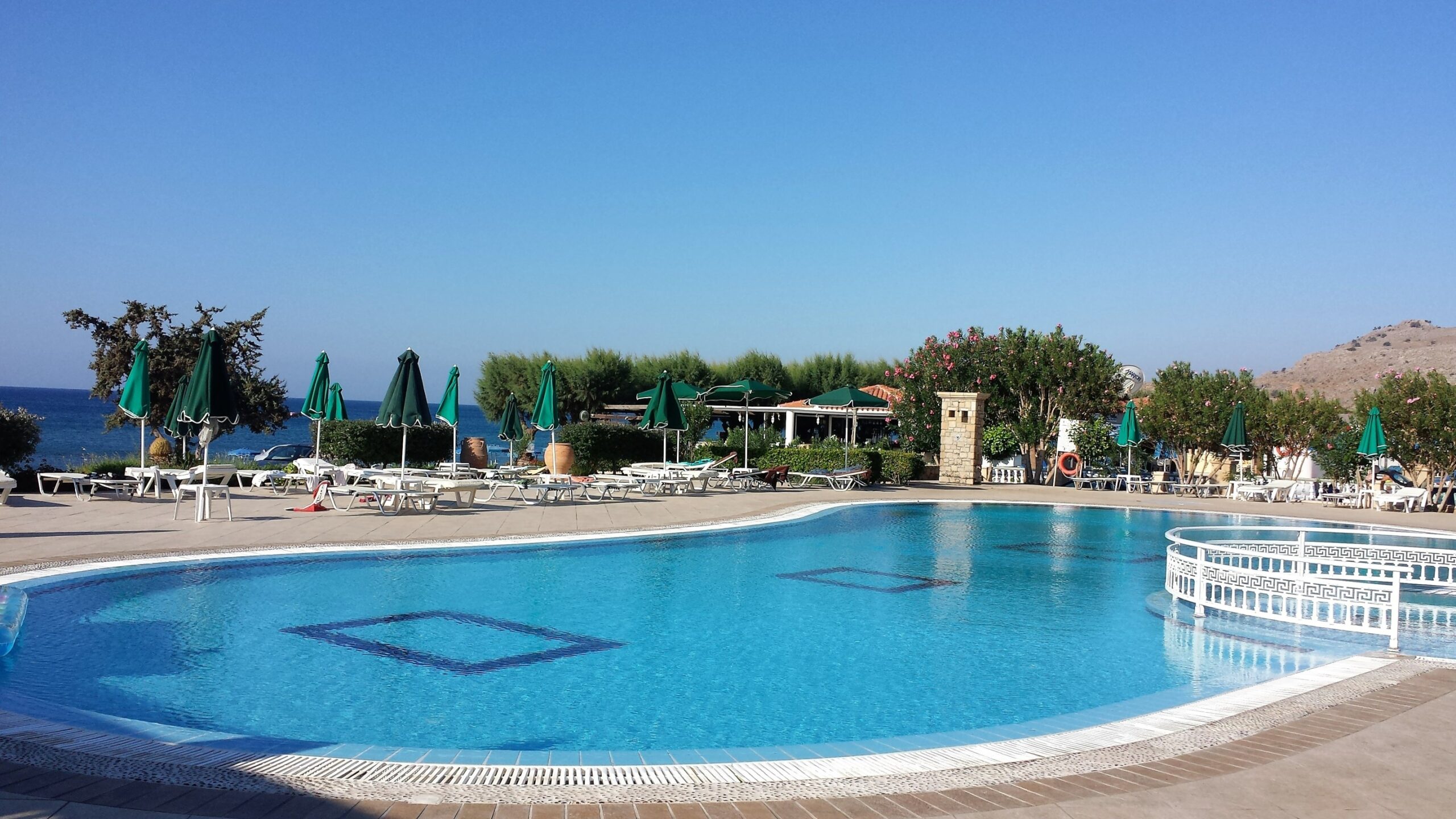 hotel-with-pool-in-greece-rhodes-2022-11-16-19-59-26-utc (1)